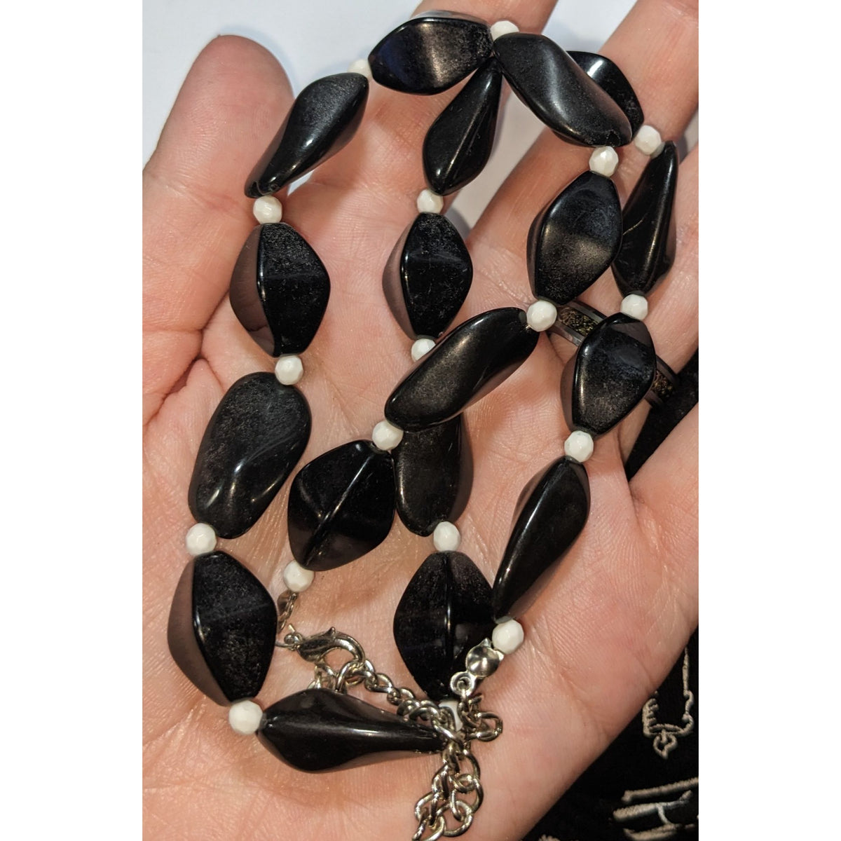 Gothic Minimalist Black White Twisted Bead Statement Necklace 17 Inch