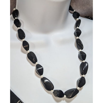 Gothic Minimalist Black White Twisted Bead Statement Necklace 17 Inch