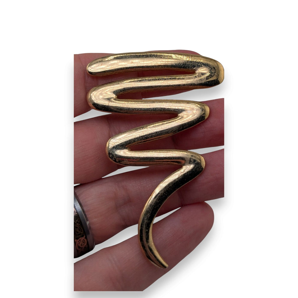 Vintage Modernist Sculptural Gold Tone Abstract Squiggle Brooch 2 3/4 Inch
