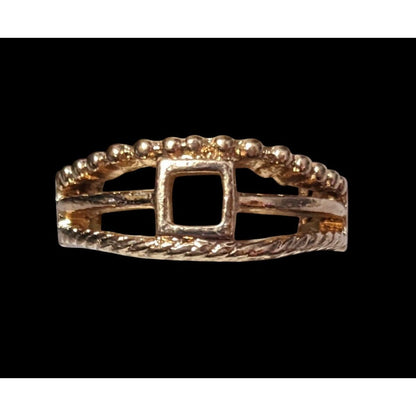 Paparazzi A Square Deal Gold Tone Stretch Ring Size 8