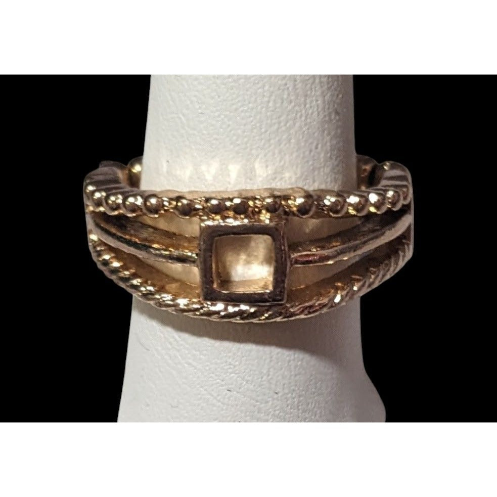 Paparazzi A Square Deal Gold Tone Stretch Ring Size 8