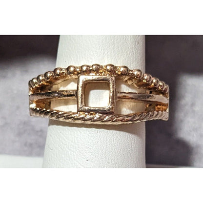 Paparazzi A Square Deal Gold Tone Stretch Ring Size 8