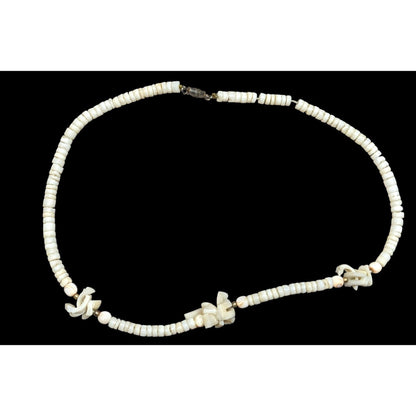 Vintage 90s White Shell Chip Beaded Necklace