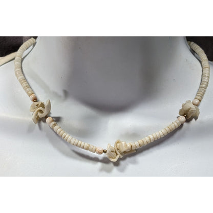 Vintage 90s White Shell Chip Beaded Necklace