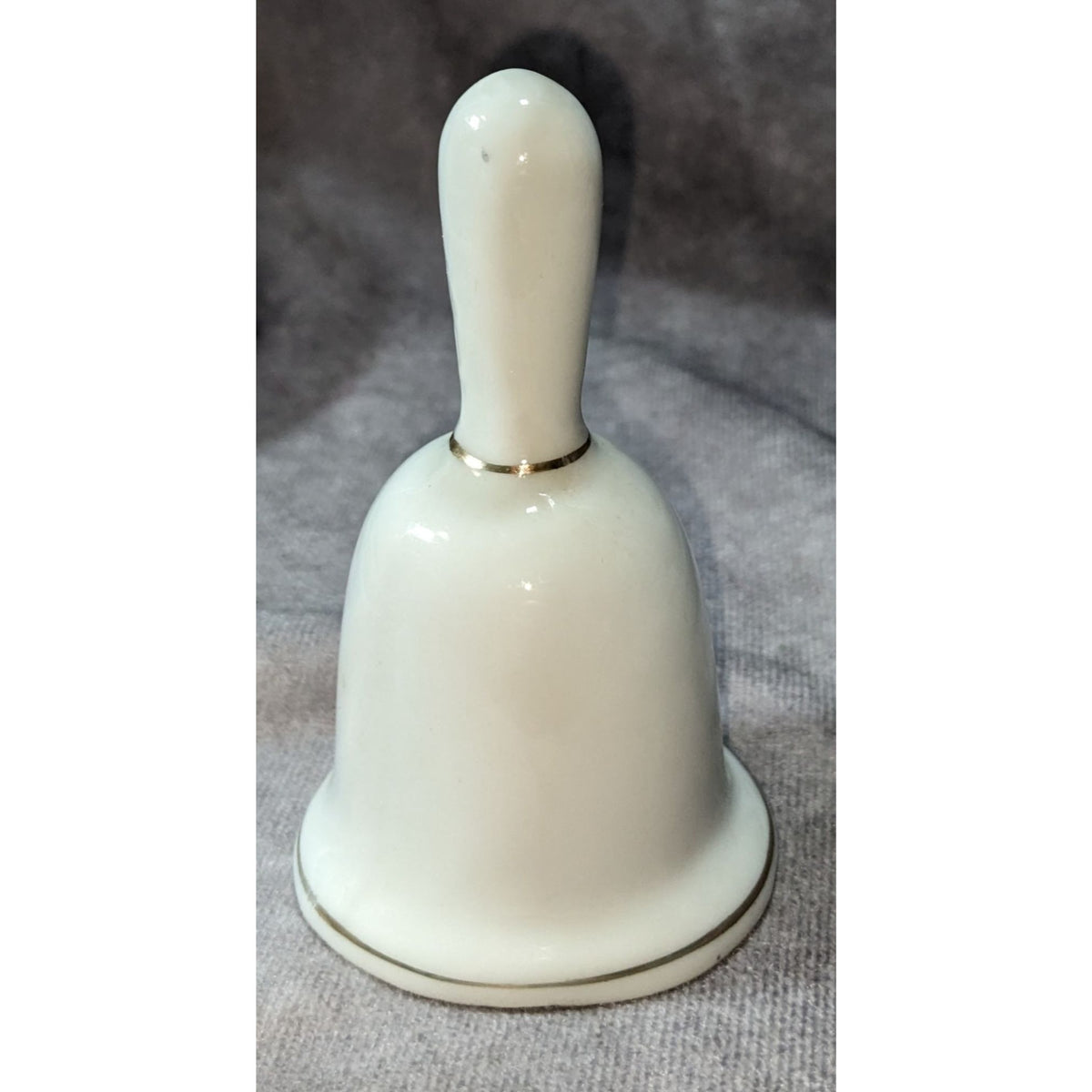Vintage Mom Ceramic Bell Cross Stitch Folk Art Floral Heart Gold Trim