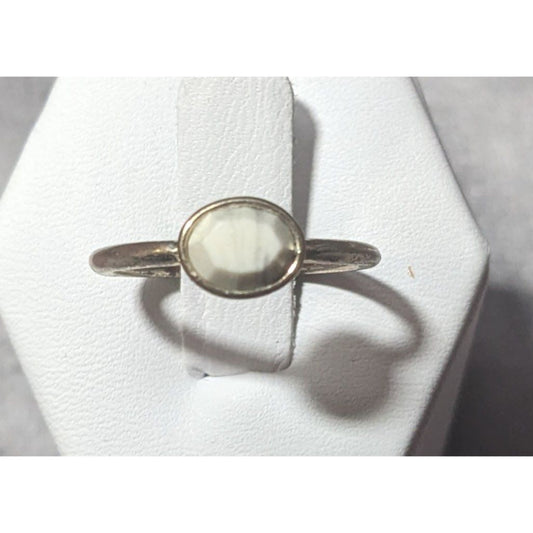 Minimalist Gold And White Faceted Stone Fashion Ring Size 7