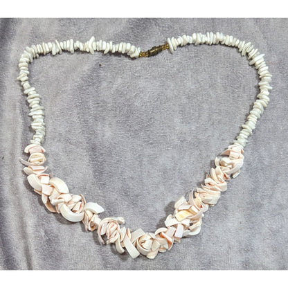 Vintage 70s Beachy Pink And White Shell Chip Beaded Necklace
