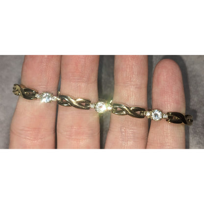 Liz Claiborne Vintage Glam Rhinestone Gold Tone Link Bracelet 6 Inch