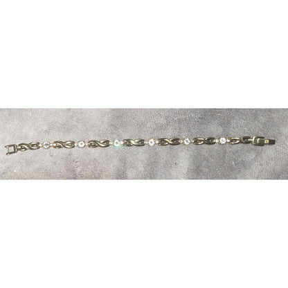Liz Claiborne Vintage Glam Rhinestone Gold Tone Link Bracelet 6 Inch