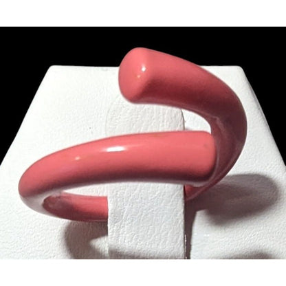 Pink Metal Enamel Swirl Adjustable Fashion Ring Size 7 1/4