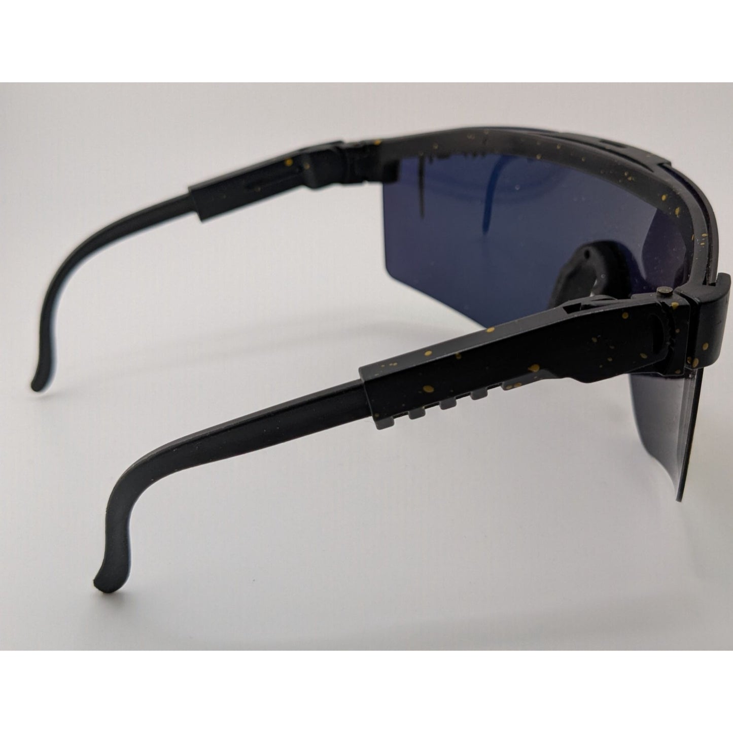 Pit Viper Black And Yellow Shield Sunglasses With Yellow Gradient Mirror Lens