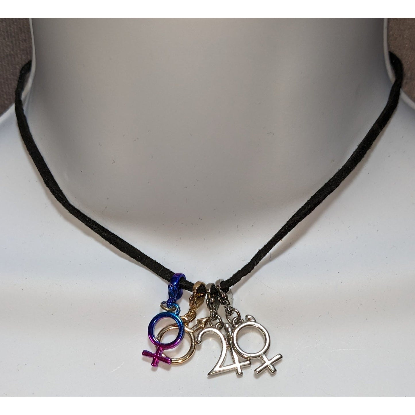 Vintage 90s Gender Symbols & Jupiter Charm Necklace
