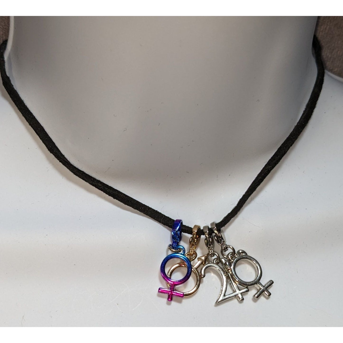 Vintage 90s Gender Symbols & Jupiter Charm Necklace