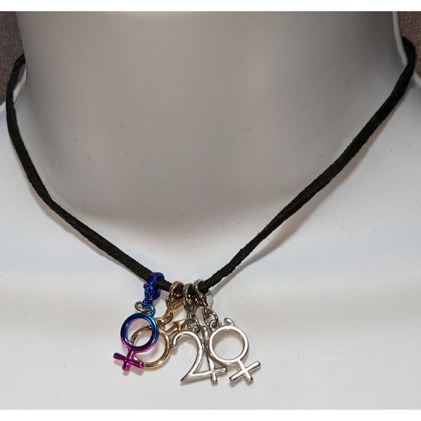 Vintage 90s Gender Symbols & Jupiter Charm Necklace
