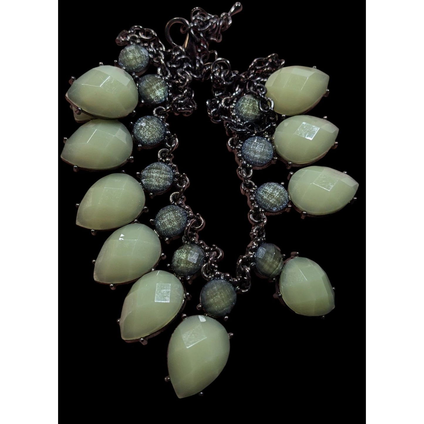 Green Teardrop Beaded Statement Necklace With Adjustable Chain