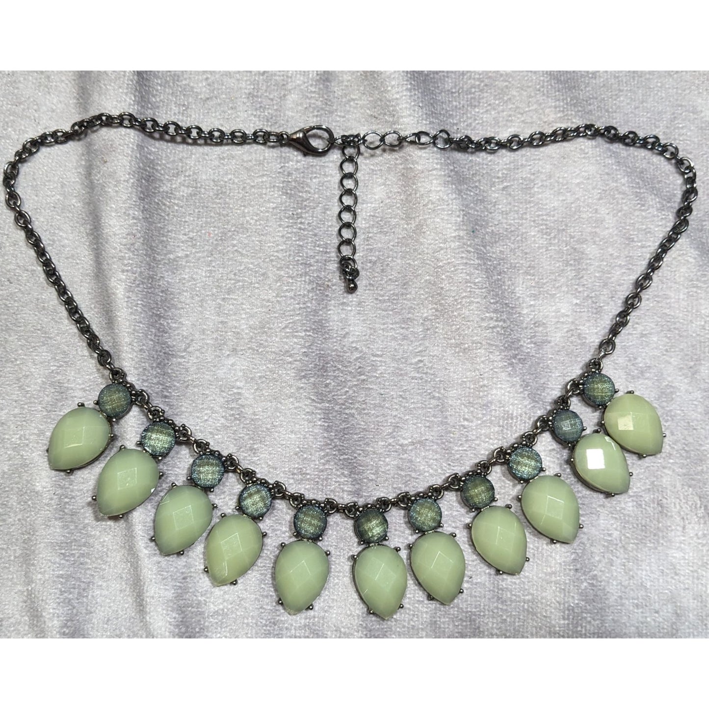 Green Teardrop Beaded Statement Necklace With Adjustable Chain