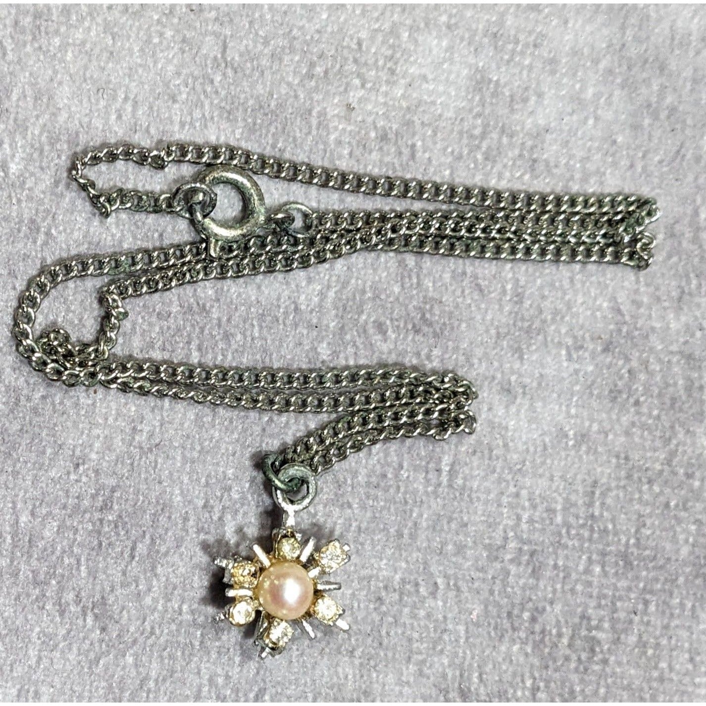 Vintage Sunburst Rhinestone And Faux Pearl Pendant Necklace