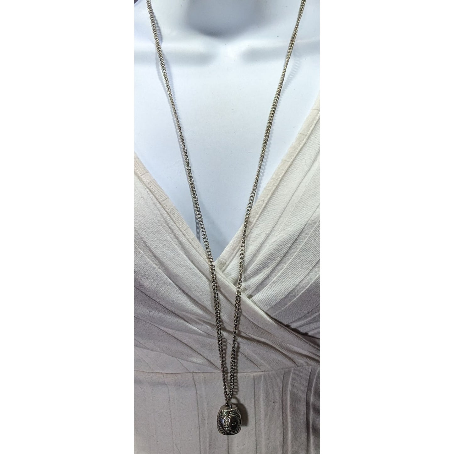 Claires Y2K Textured Dome Silver Tone Pendant Necklace