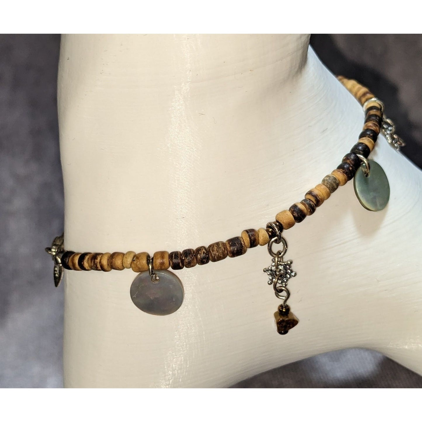 Boho 70s Vintage Avon Shell Charm Coconut Bead Bracelet