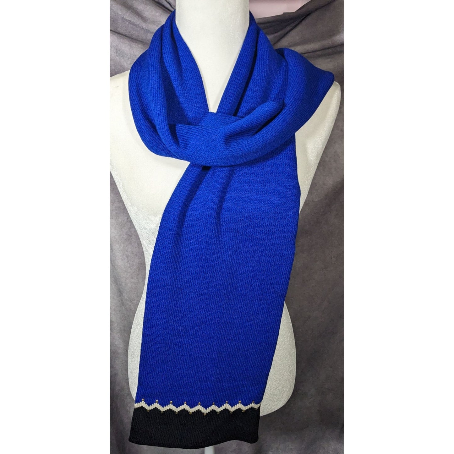 St. John Santana Blue And Black Knit Wool Scarf