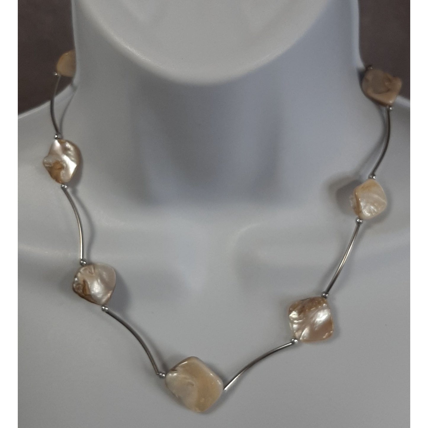 Mermaidcore Natural Iridescent Shell Bead Necklace With Silver-Tone Links