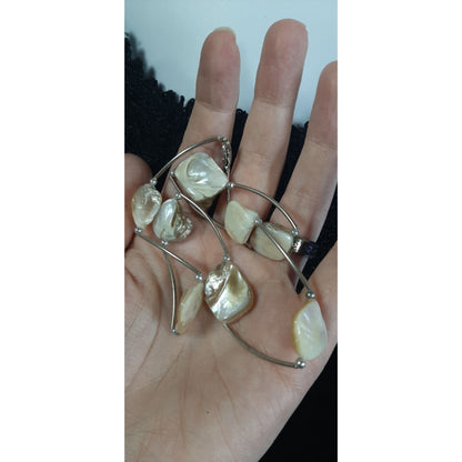 Mermaidcore Natural Iridescent Shell Bead Necklace With Silver-Tone Links