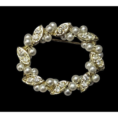 Vintage Gold Tone Rhinestone Faux Pearl Wreath Brooch