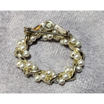 Vintage Gold Tone Rhinestone Faux Pearl Wreath Brooch