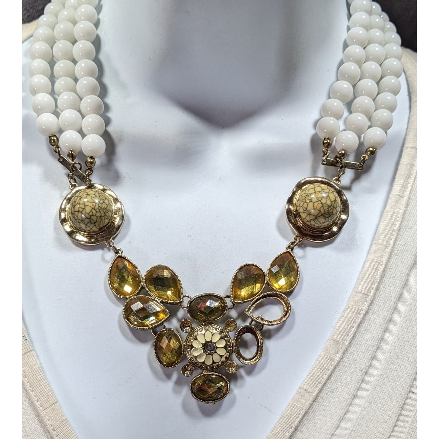 Vintage Floral Yellow And White Beaded Statement Necklace
