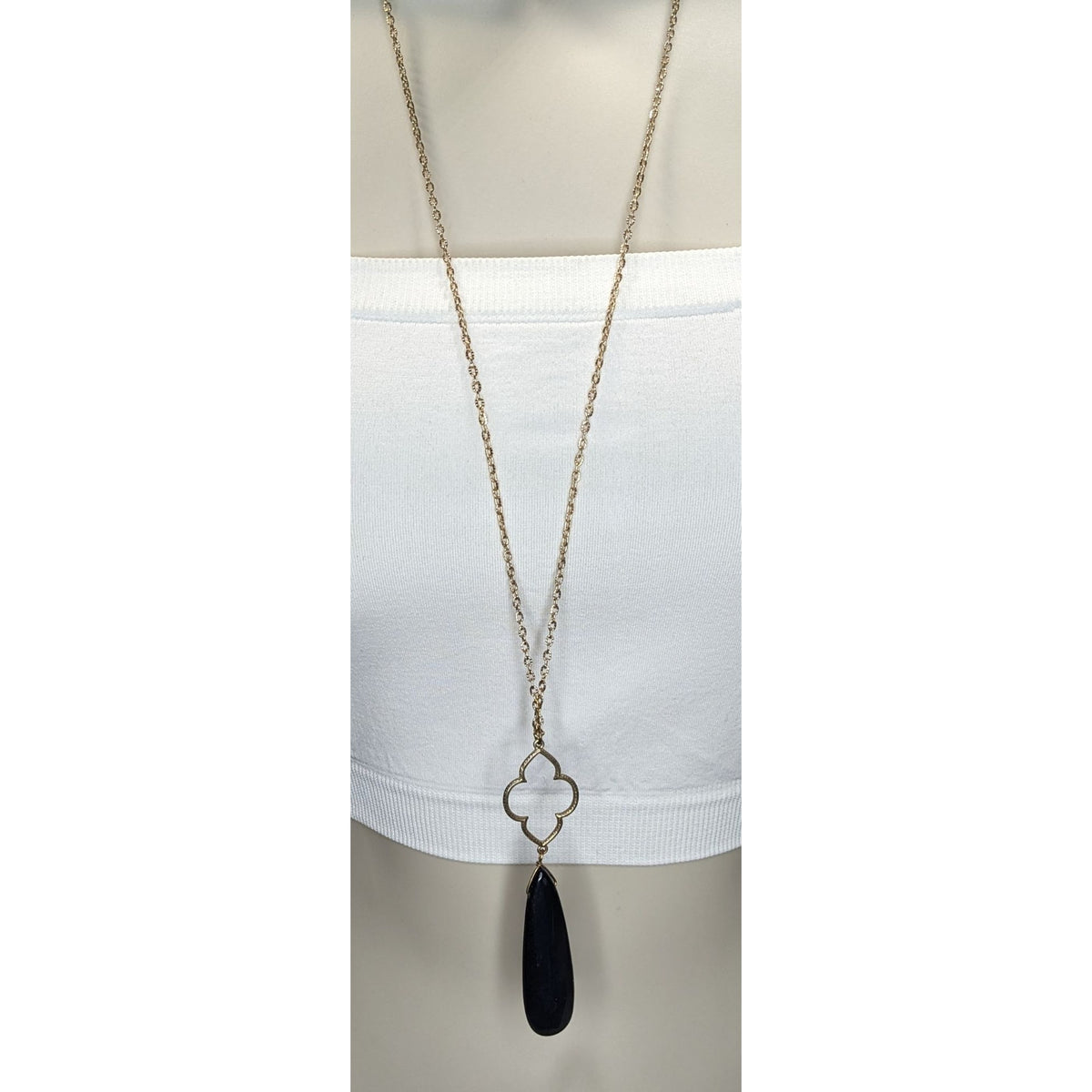 Boho Goth 80s Lucite Teardrop Pendant Necklace Gold Tone Quatrefoil Black Statement
