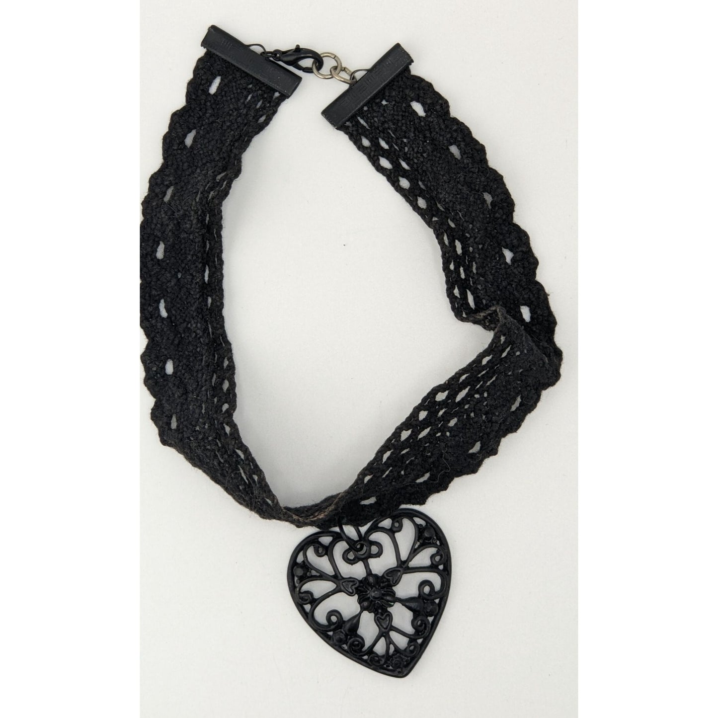 Black Lace Heart Choker Gothic Romantic Filigree Pendant Necklace