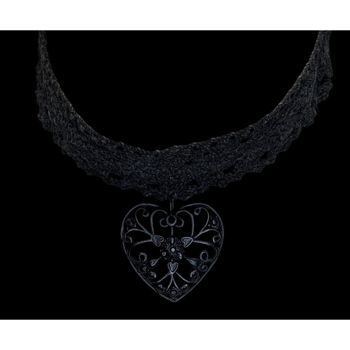 Black Lace Heart Choker Gothic Romantic Filigree Pendant Necklace
