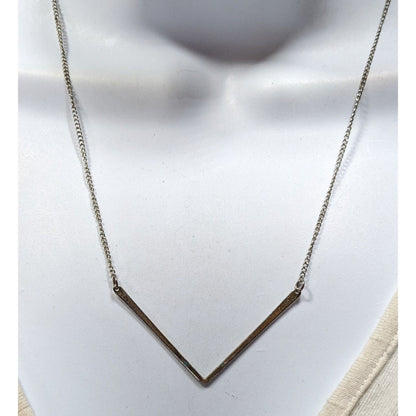 Minimalist Silver-Tone Chevron Pendant Necklace With Adjustable Chain