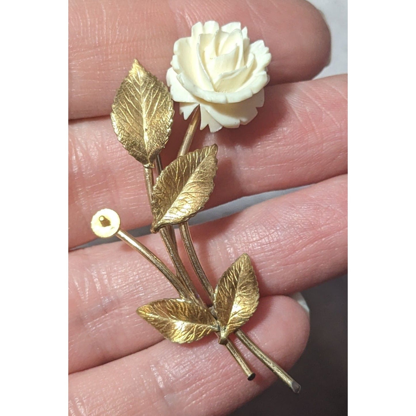 Vintage Krementz White Carved Rose Gold Tone Rose Brooch