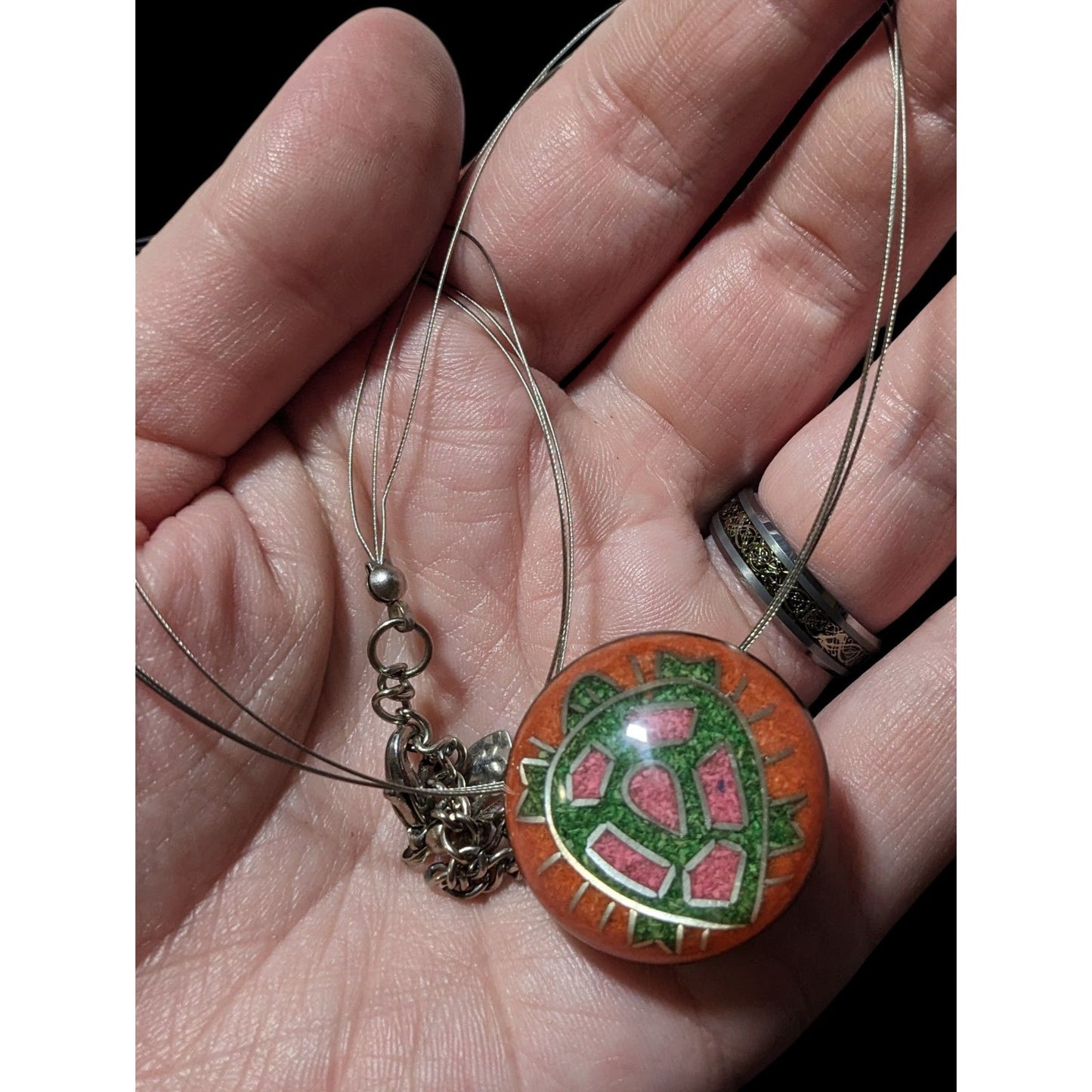 Vintage Southwestern Crushed Stone In Resin Turtle Pendant Necklace