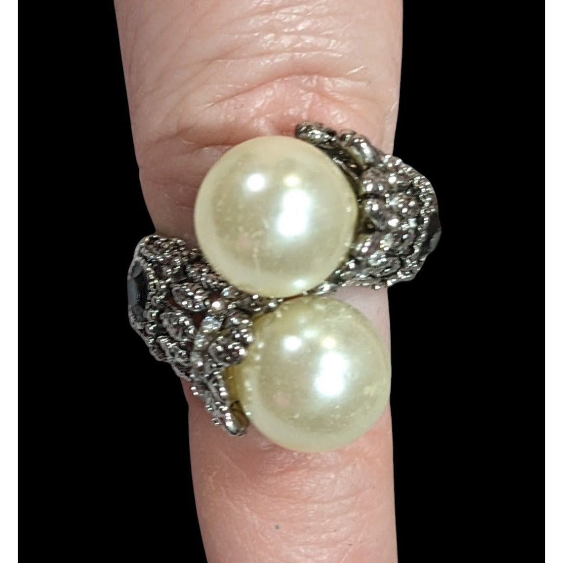 Vintage Glam Faux Pearl Cocktail Ring With Black Rhinestone Accents