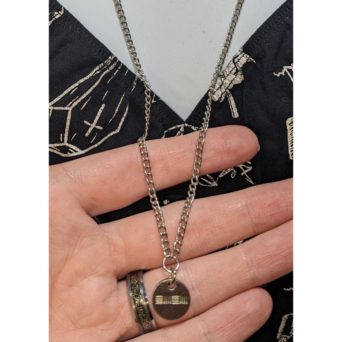 Minimalist Silver Pendant Necklace With Engraved Round Charm