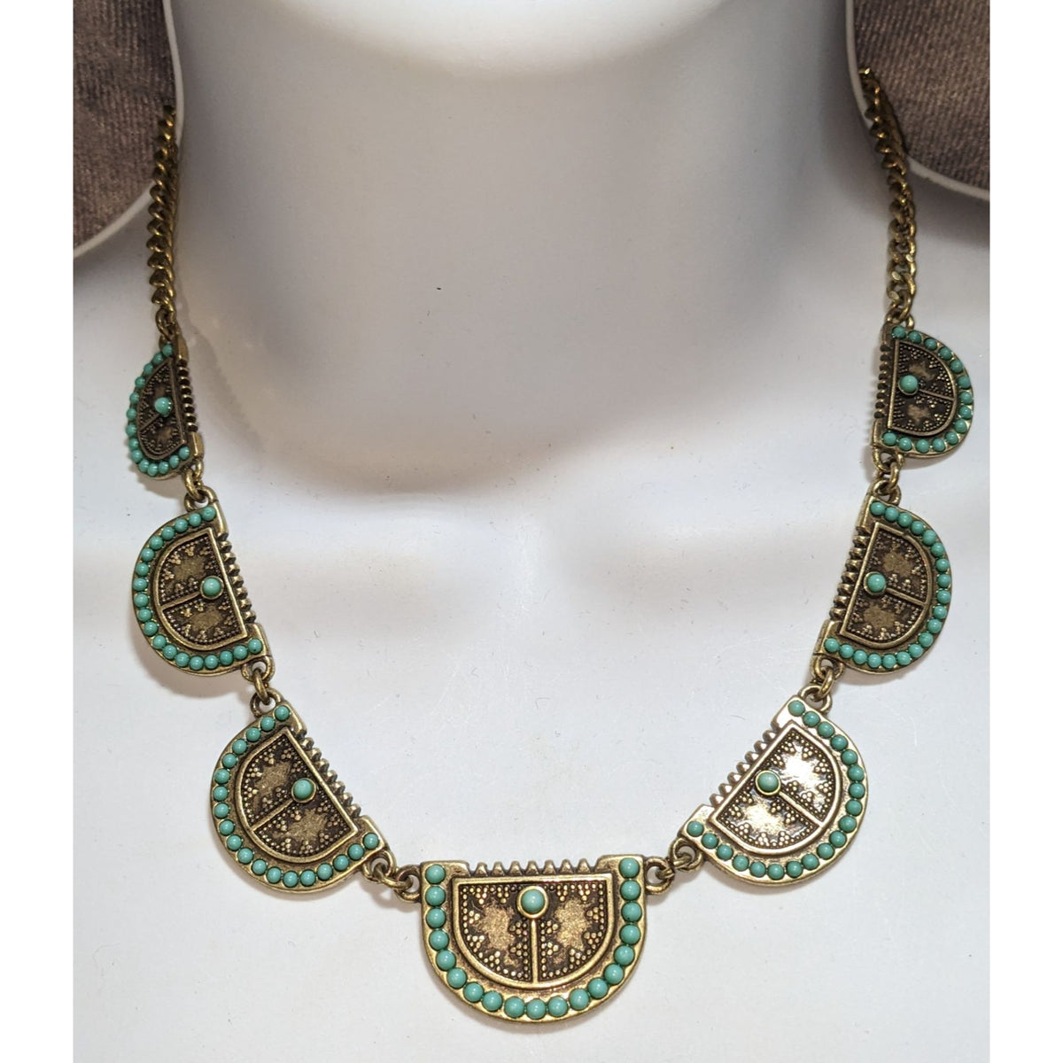 Lucky Brand Southwestern Boho Metal Turquoise Gold Tone Necklace 16 Inch