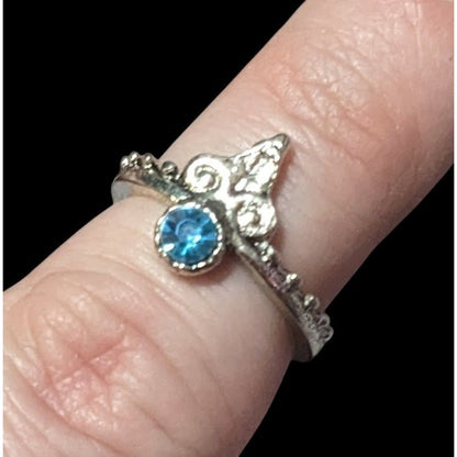 Whimsical Fantasy Silver Tone With Blue Stone Fashion Ring Size 5 1/4