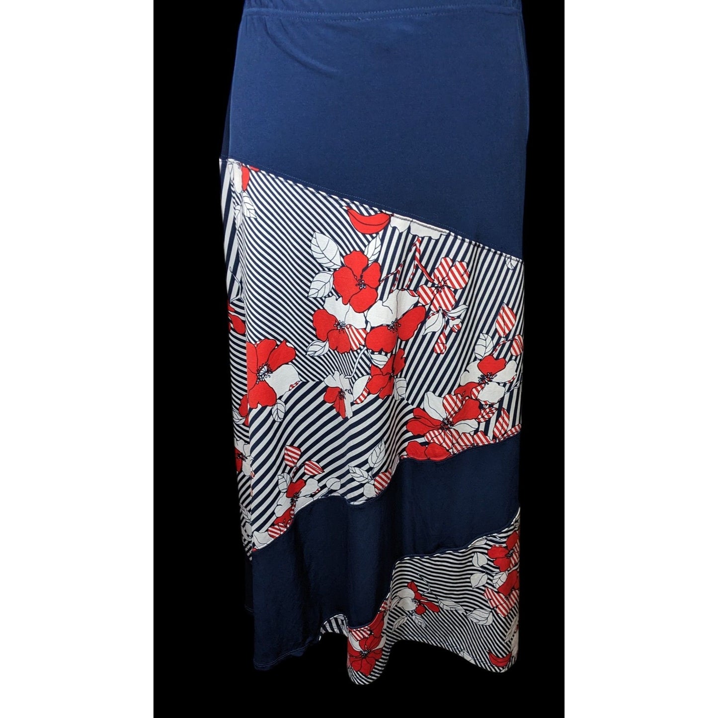 N Touch Floral Red White And Blue Maxi Skirt