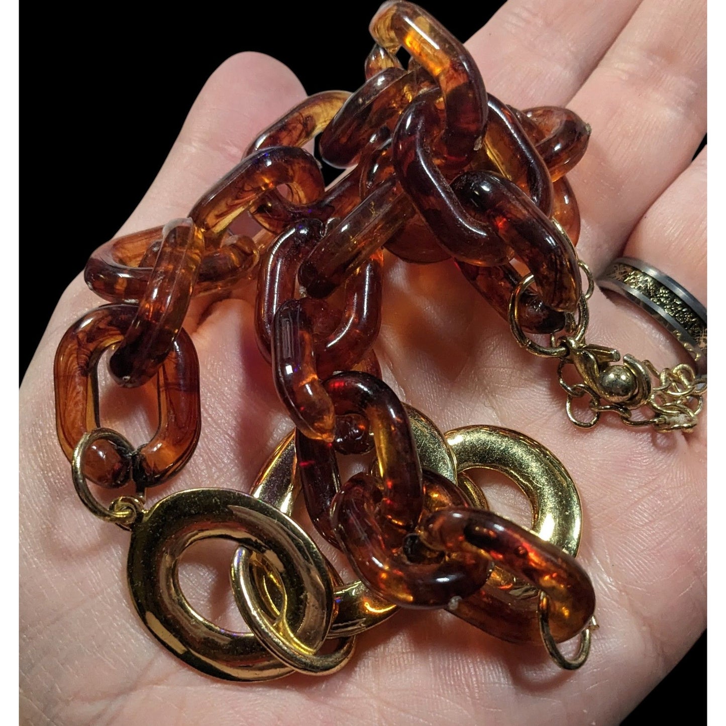 90s Style Tortoise And Gold Tone Chunky Link Necklace