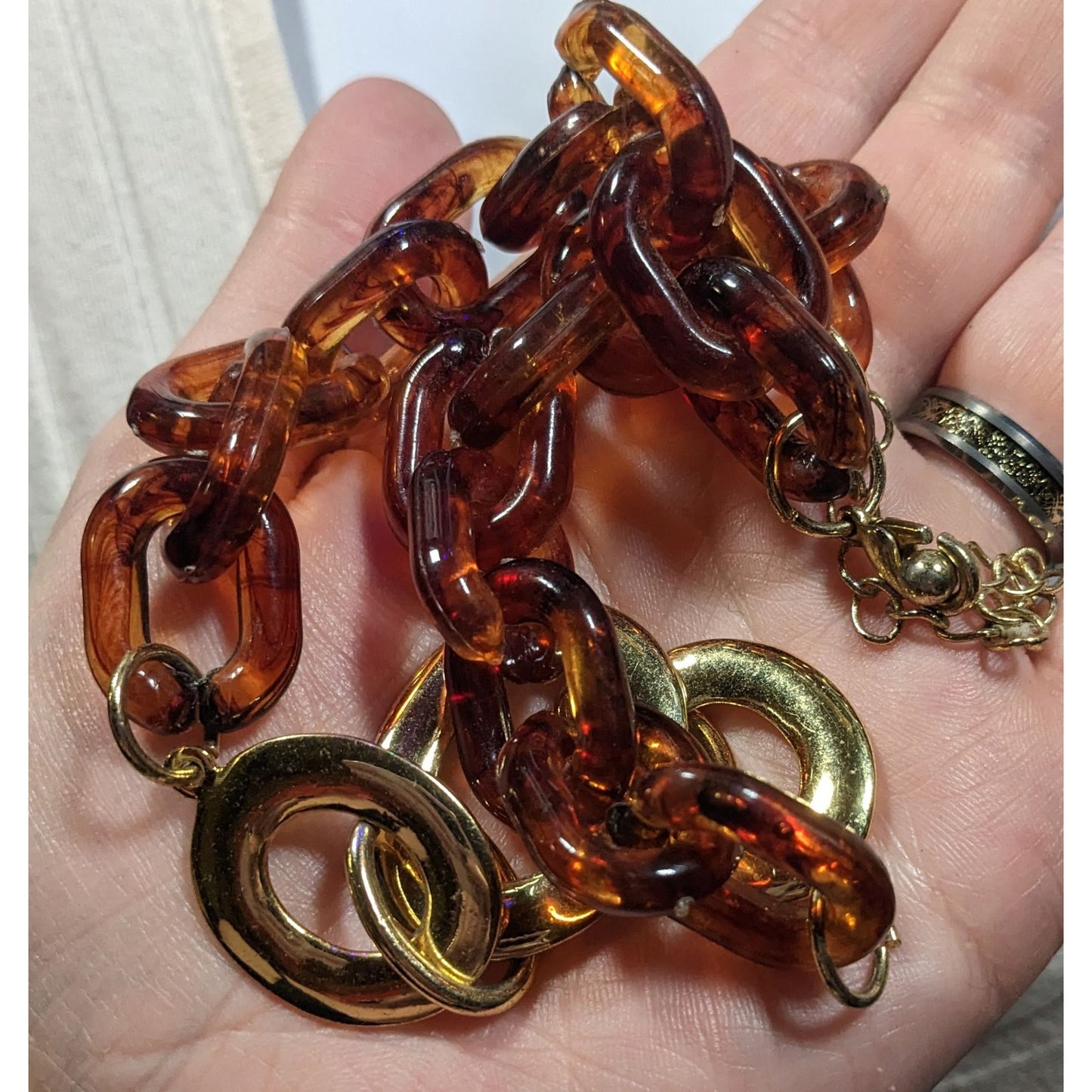 90s Style Tortoise And Gold Tone Chunky Link Necklace