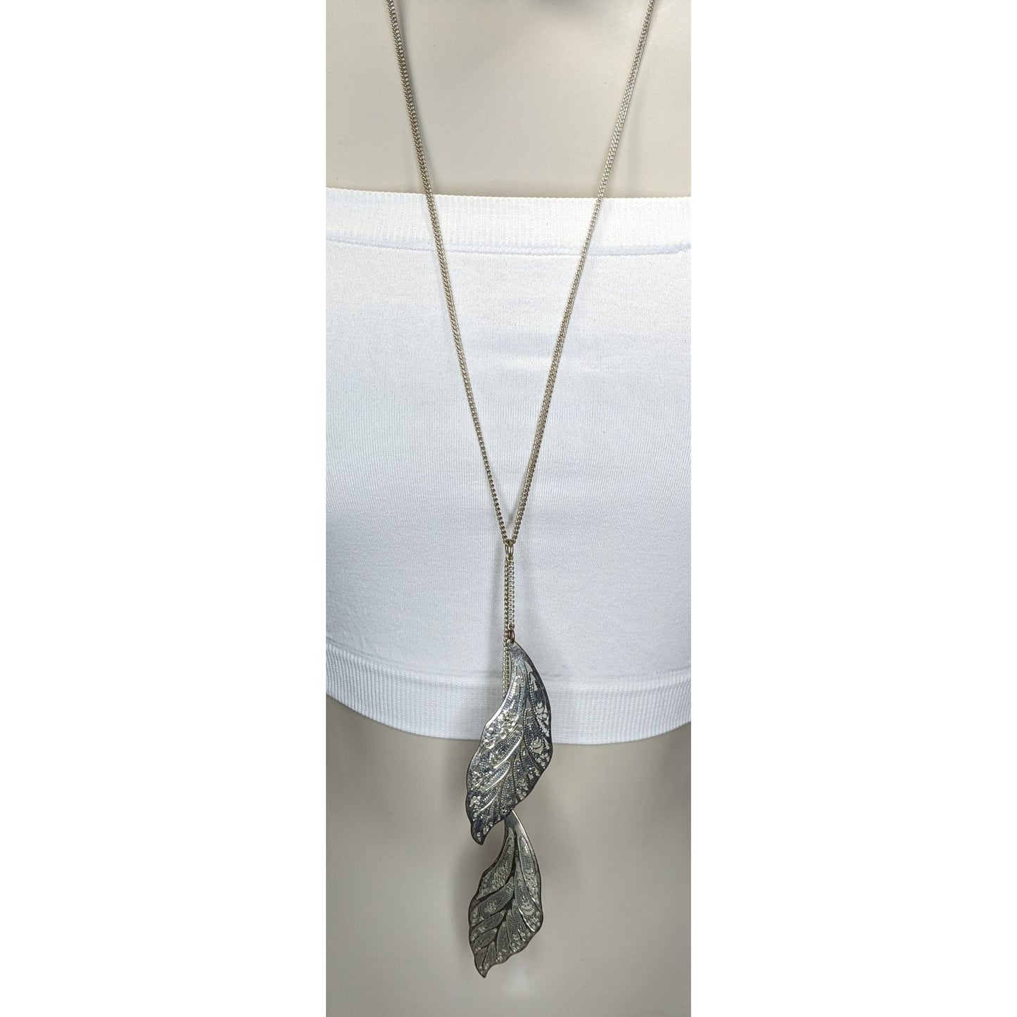 Fairycore Silver-Tone Leaf Pendant Necklace