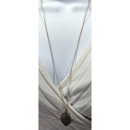 Nature Inspired Gold Tone Leaf Pendant Necklace