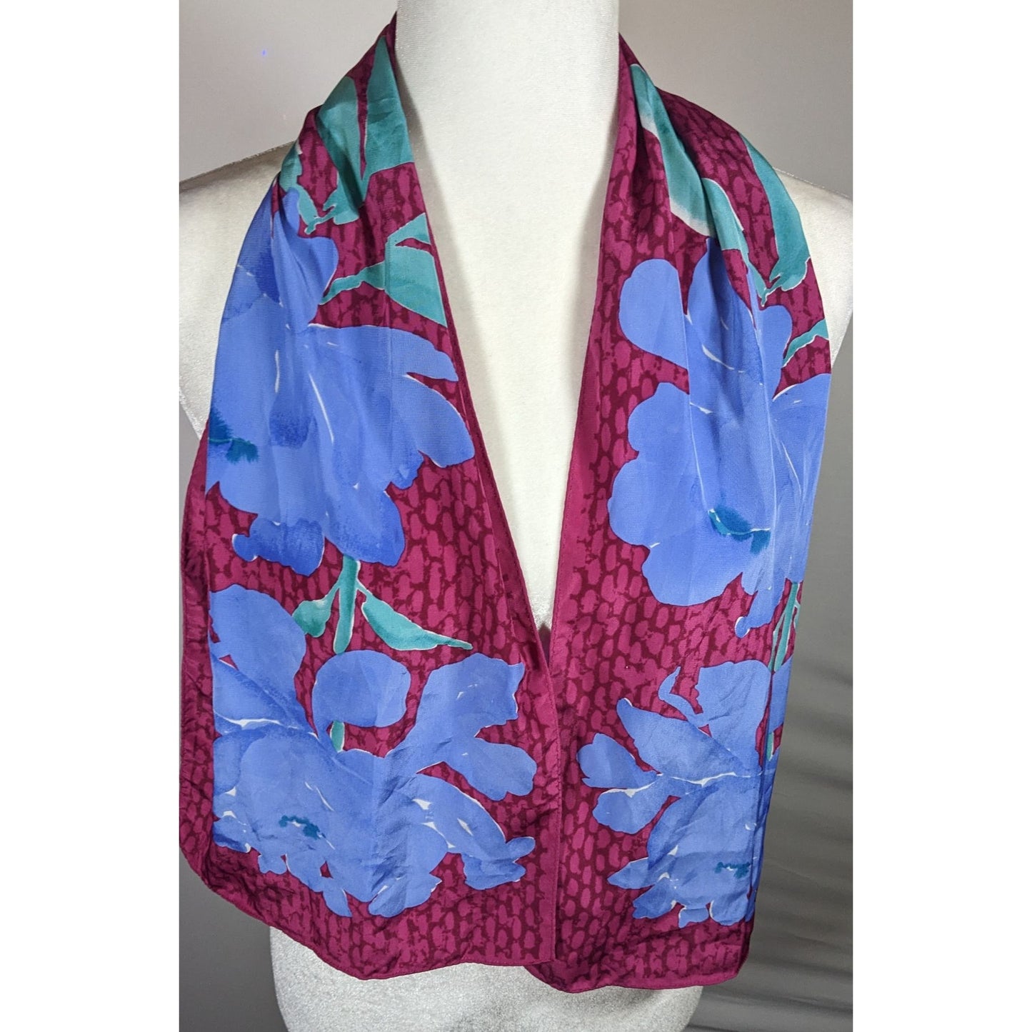 Vintage 70s Veresa By Vera Magenta And Periwinkle Floral Scarf