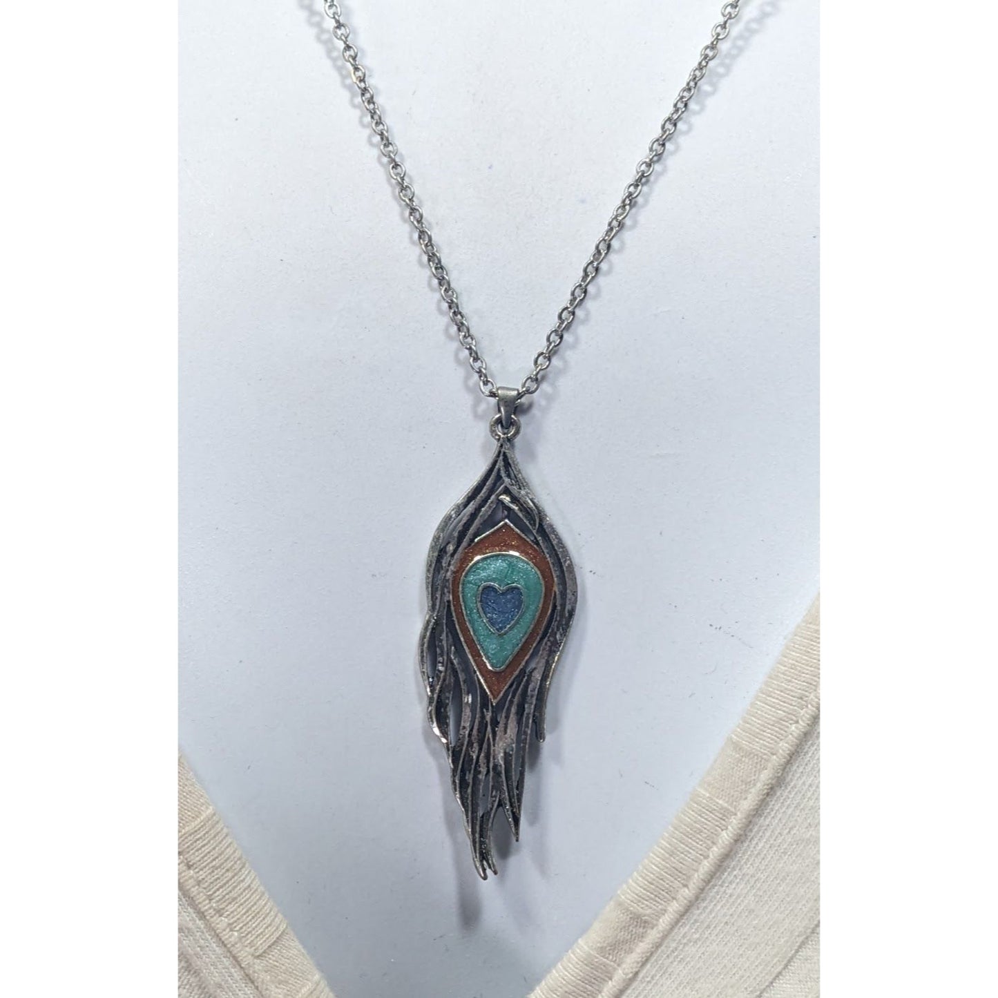 Y2K Bohemian Feather Heart Necklace Metal With Shimmer Enamel
