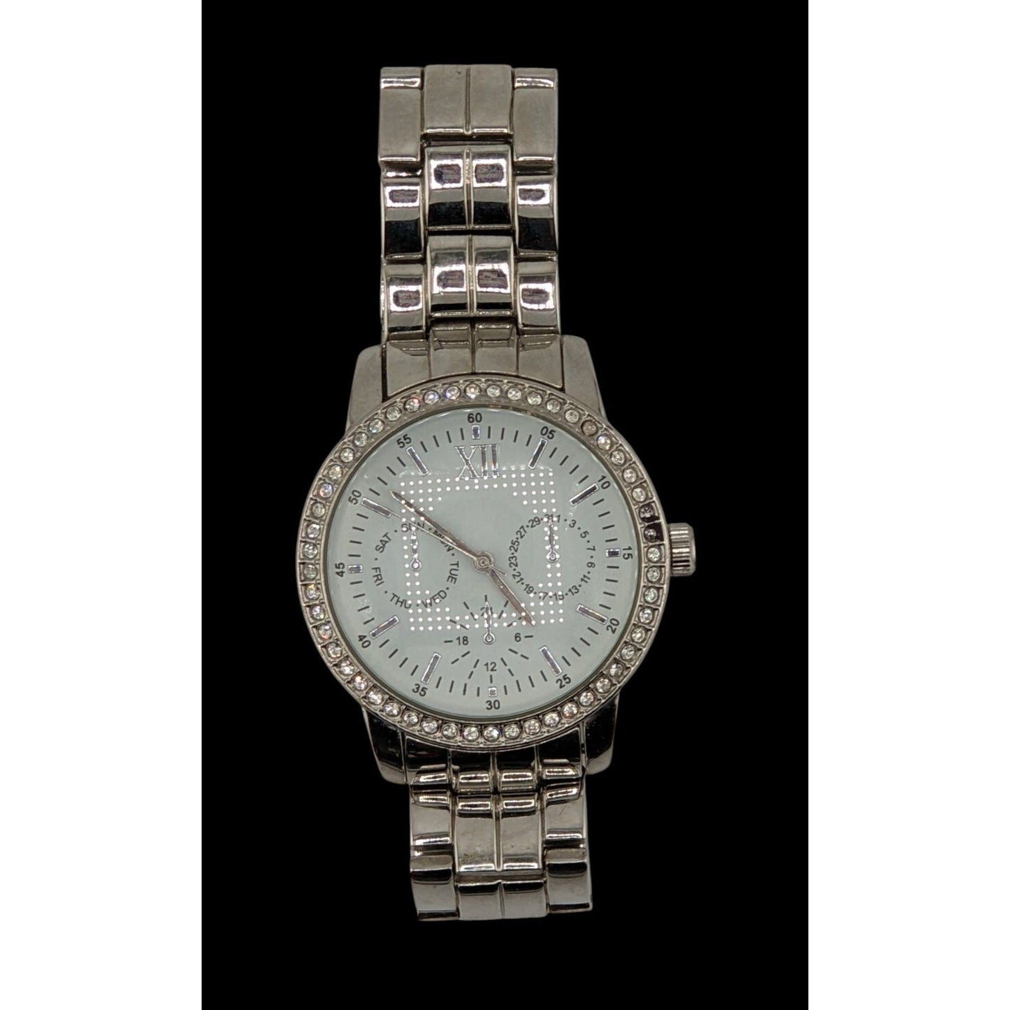 Silver-Tone Glam Mens Analog Watch With Crystal Accents Day & Date Subdials