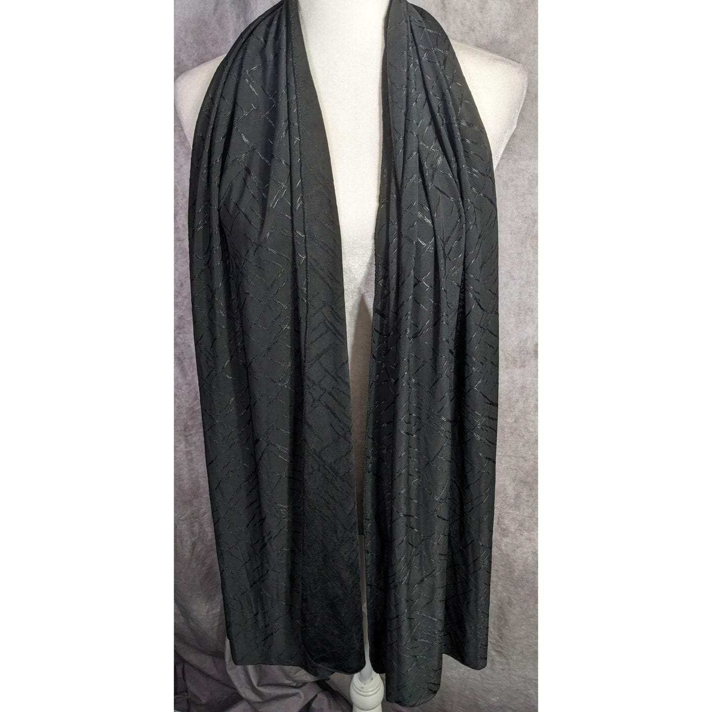 K.H.M. Black Textured Scarf/Headscarf