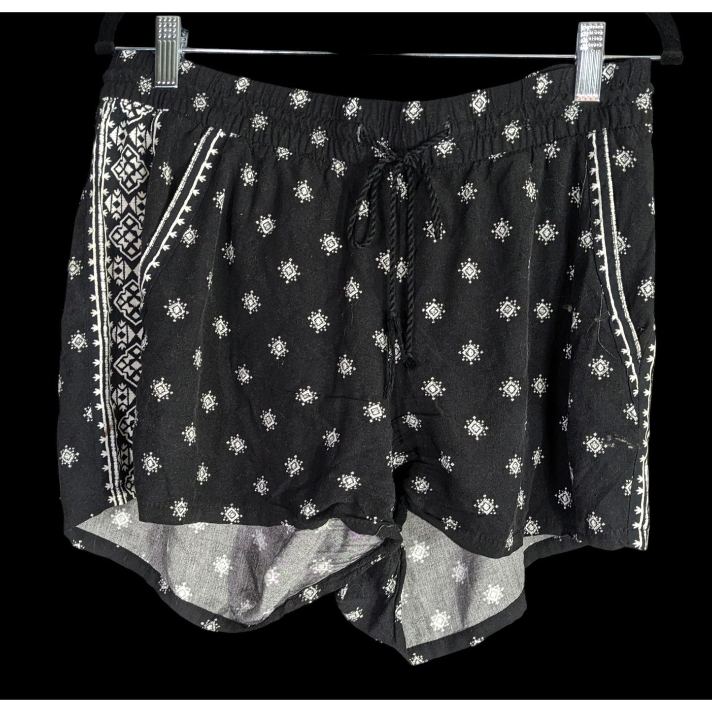 Old Navy Womens Boho Black & White Printed Shorts