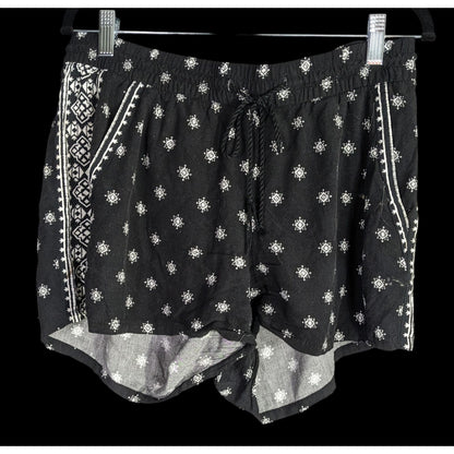 Old Navy Womens Boho Black & White Printed Shorts